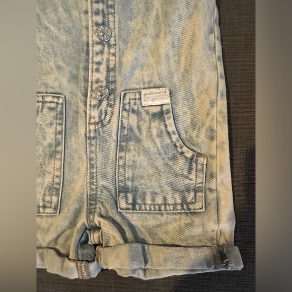 7 for all mankind baby girls overalls with yellow eyelet shirt - Picture 3 of 6